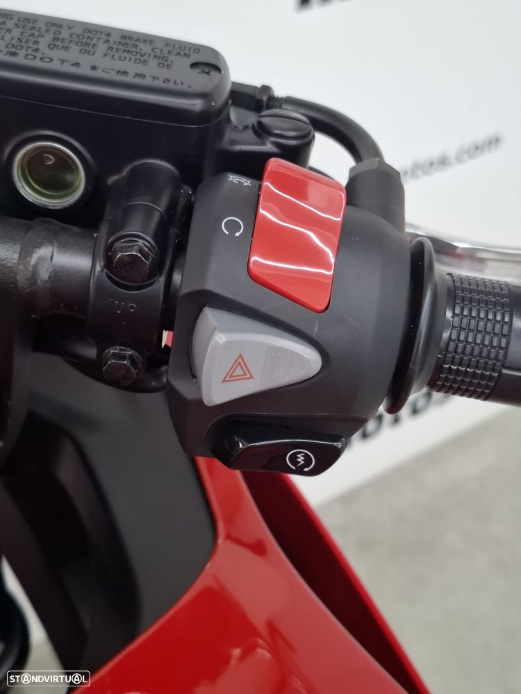 Honda CBR 500 R - 10