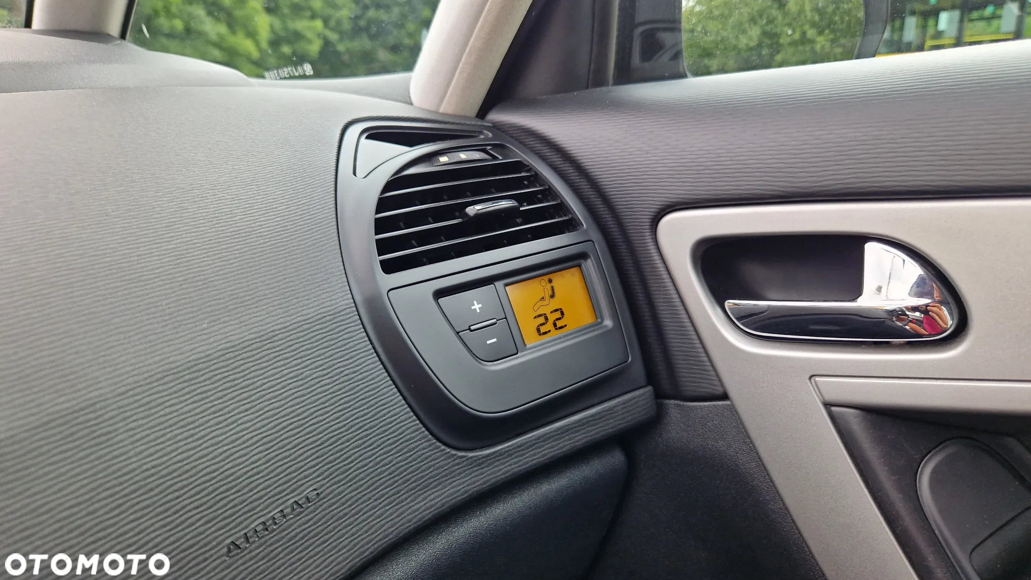 Citroën C4 Grand Picasso 1.6 HDi FAP (7-Sitzer) Tendance - 17