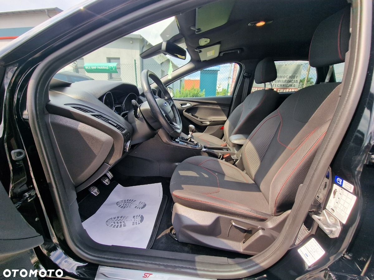 Ford Focus 1.0 EcoBoost ST-Line Red ASS - 9