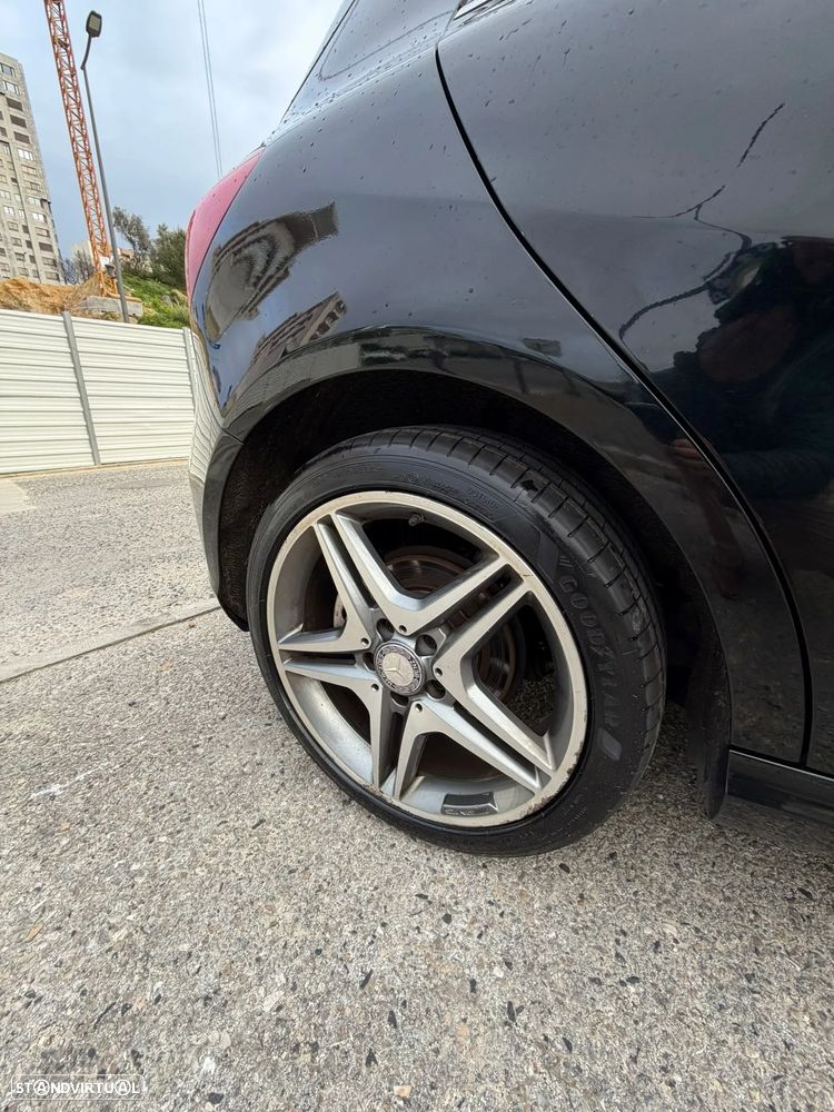 Mercedes-Benz A 200 CDI AMG Line - 6