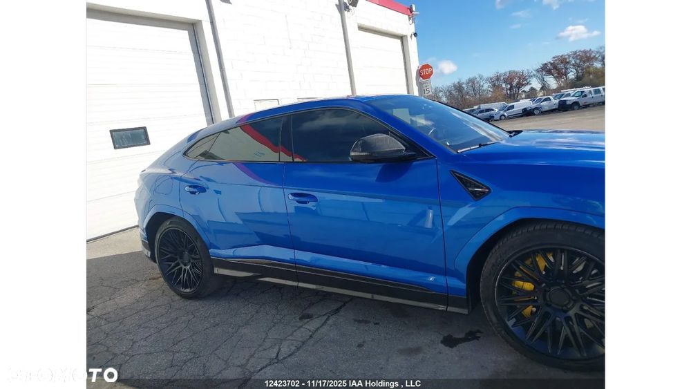 Lamborghini Urus - 6