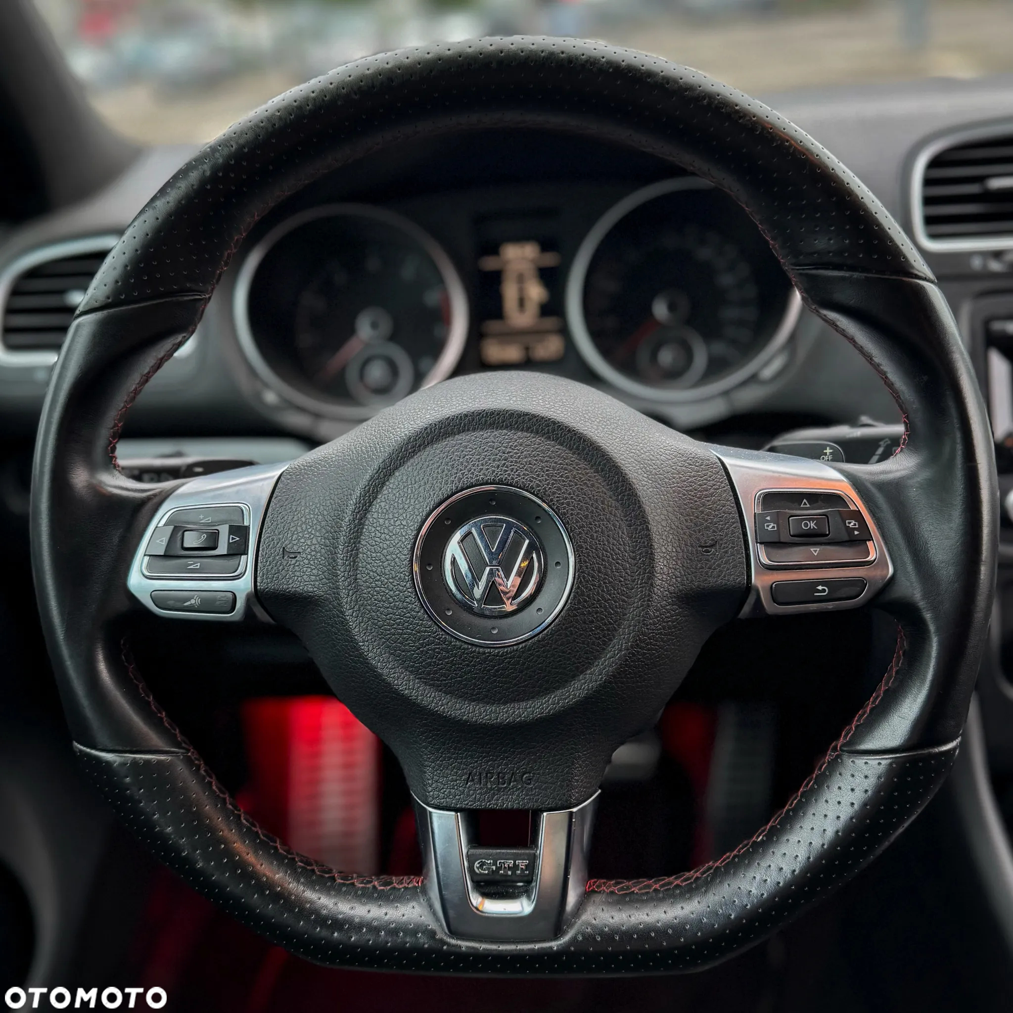 Volkswagen Golf 2.0 GTI DSG - 13