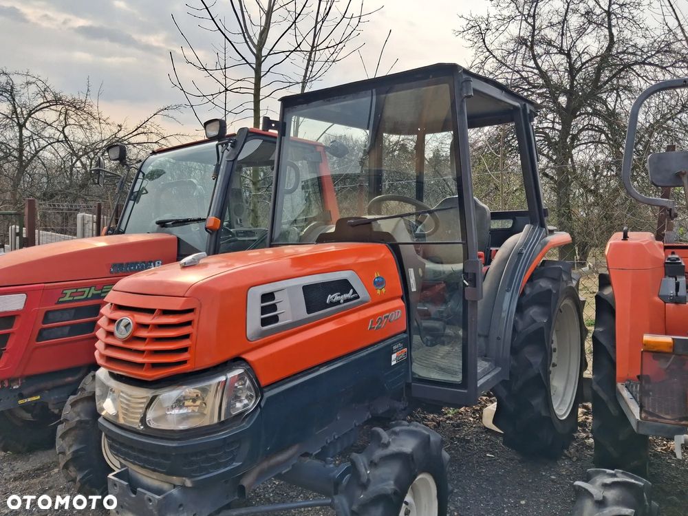 Kubota L270D - 1