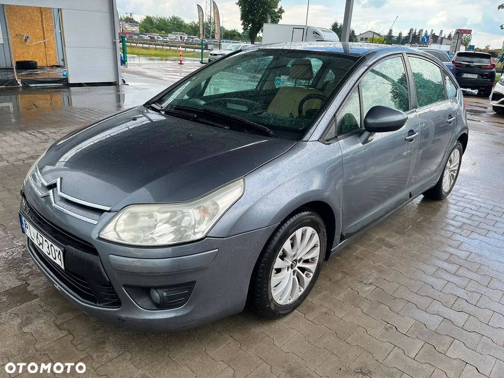 Citroën C4 1.6 16V Exclusive - 1