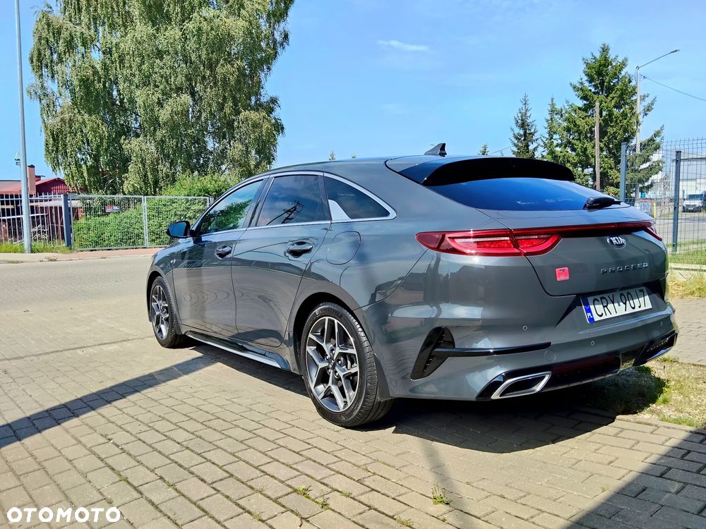 Kia ProCeed - 9