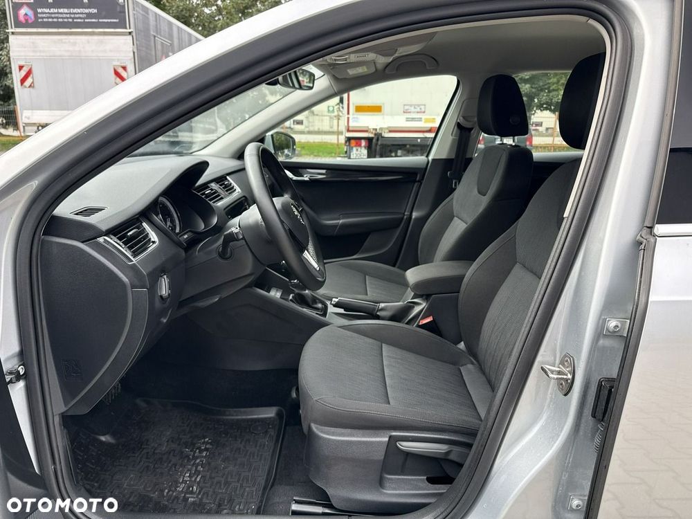Skoda Octavia 1.5 TSI ACT Style DSG - 11