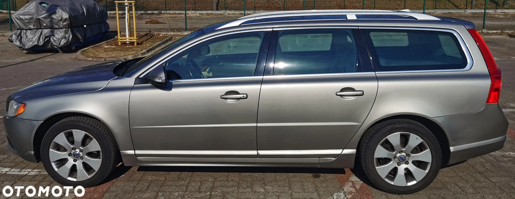 Volvo V70 2.4D Summum - 8