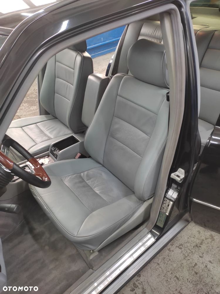 Mercedes-Benz Klasa E 420 - 14