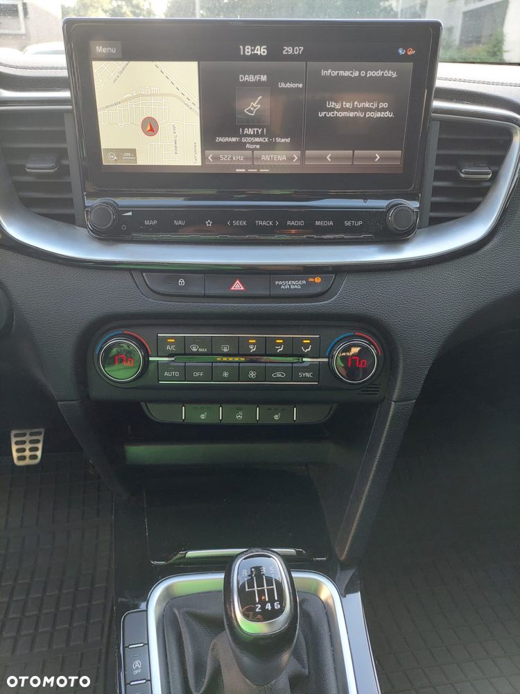 Kia Ceed - 15