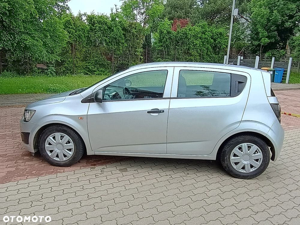 Chevrolet Aveo 1.2 LS+ - 8