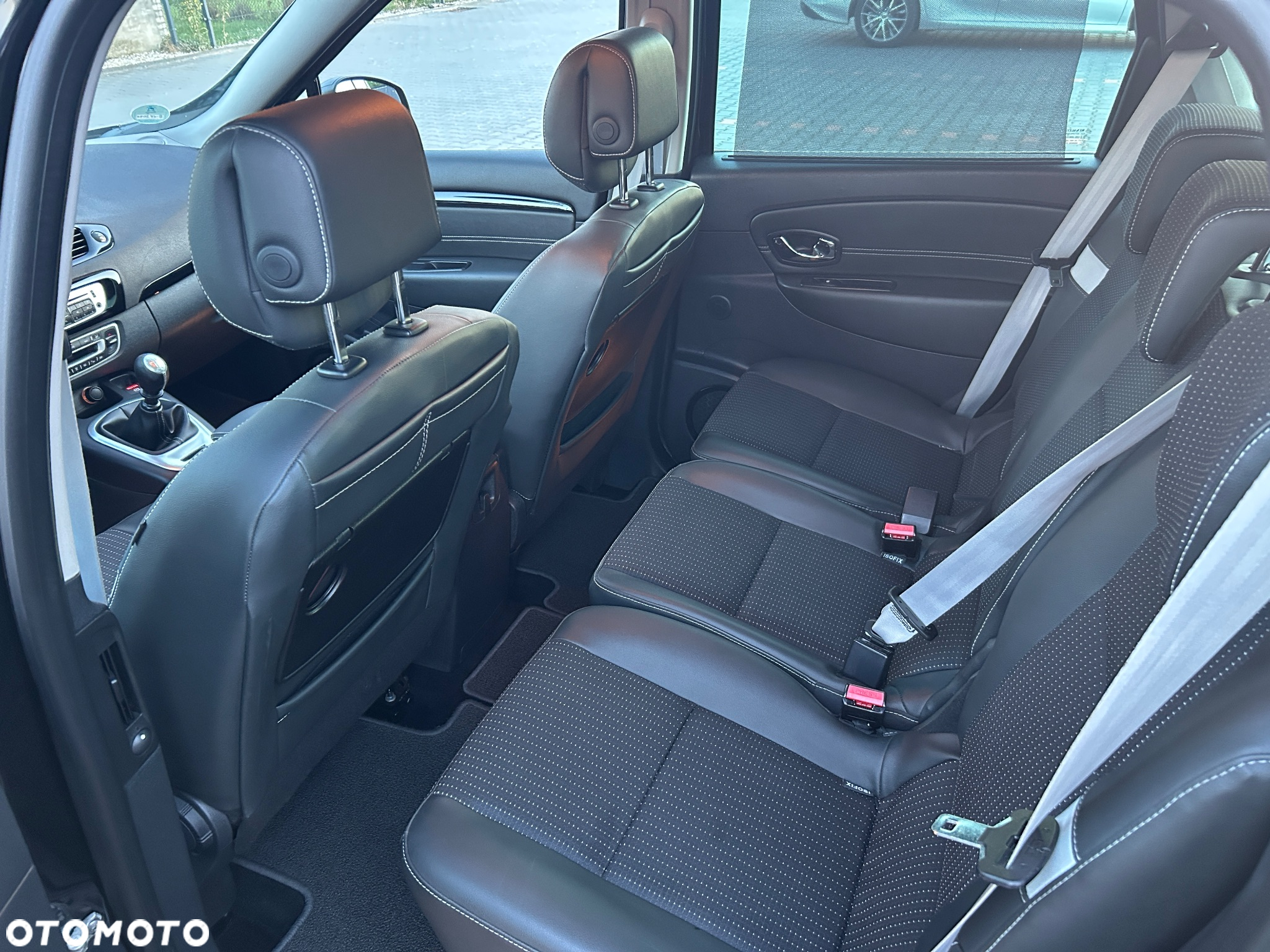Renault Scenic 1.6 dCi Bose - 10