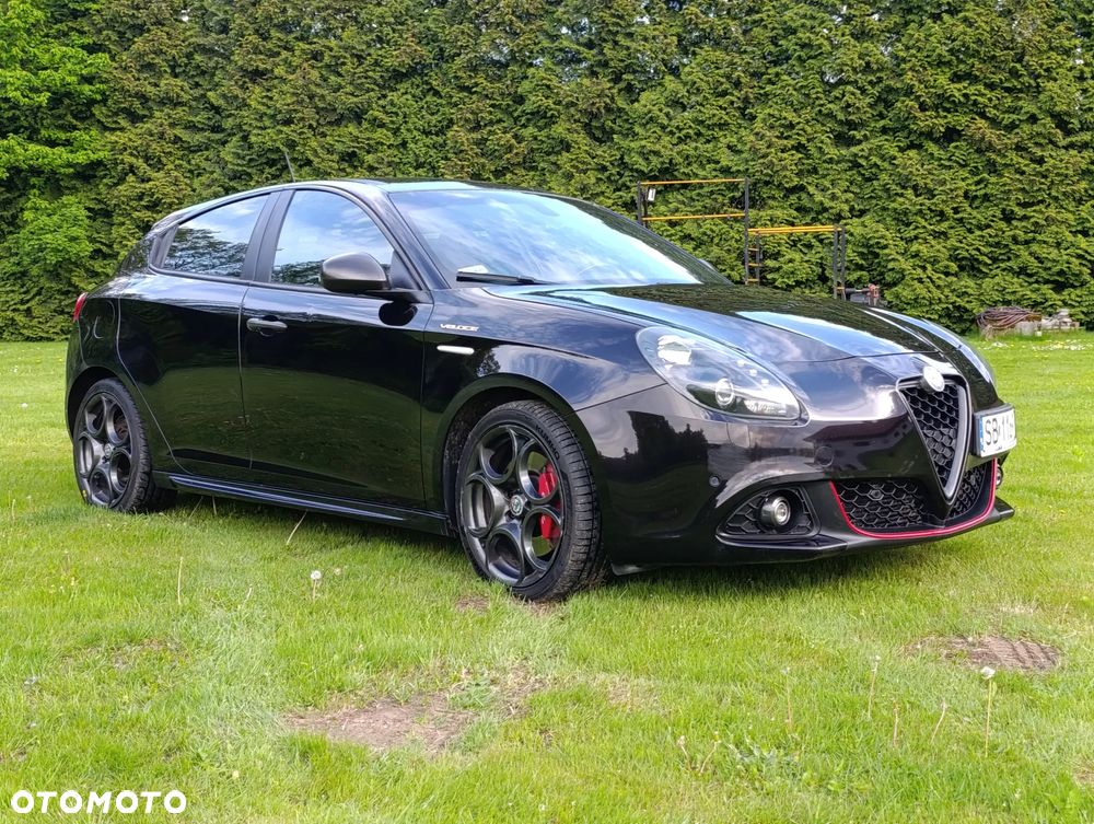 Alfa Romeo Giulietta 1750 TBi Veloce TCT - 2