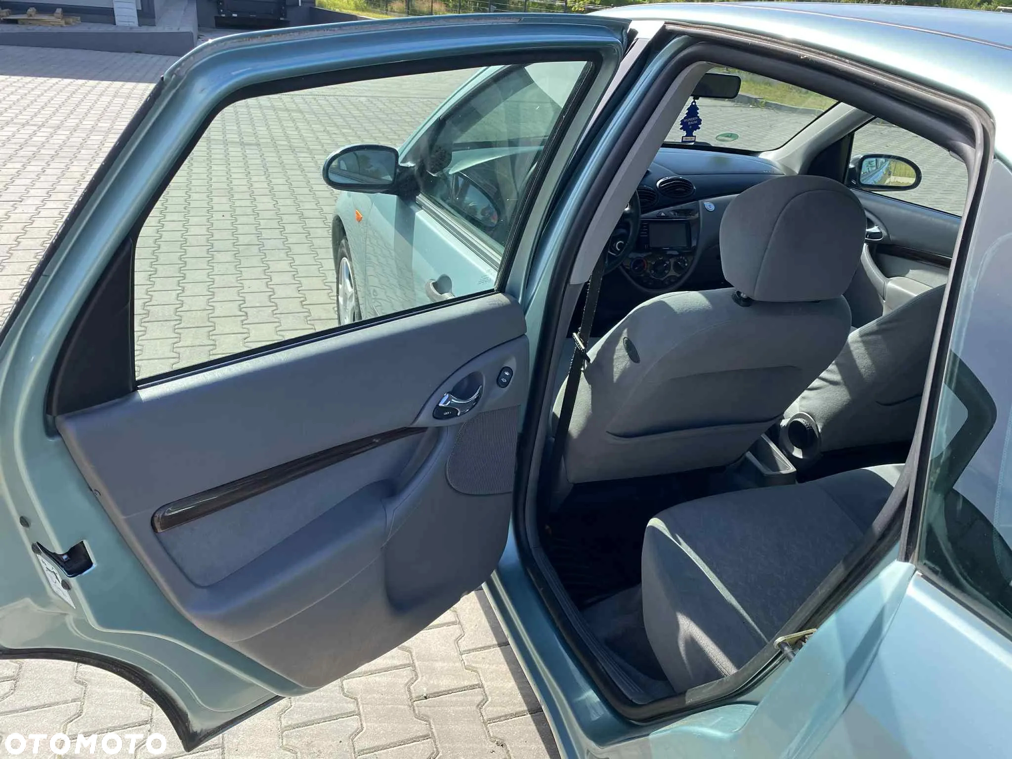 Ford Focus 1.6 Trend - 11