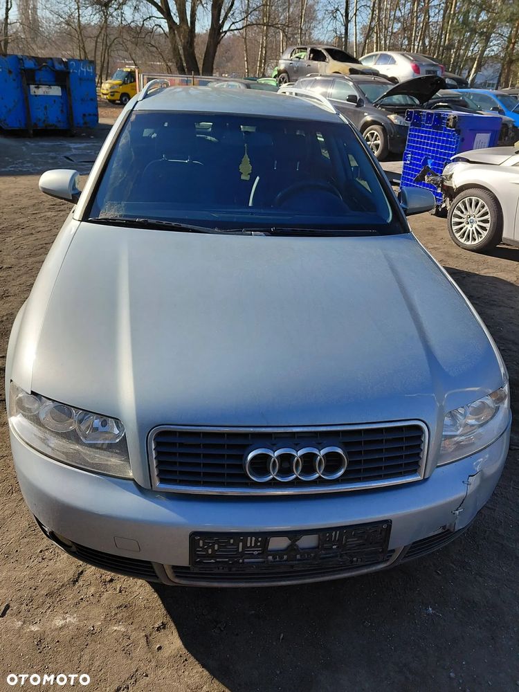 Części- Audi a4 C6 Rok 2003 Pojemność 1595 Moc 75 kw Benzyna - 2