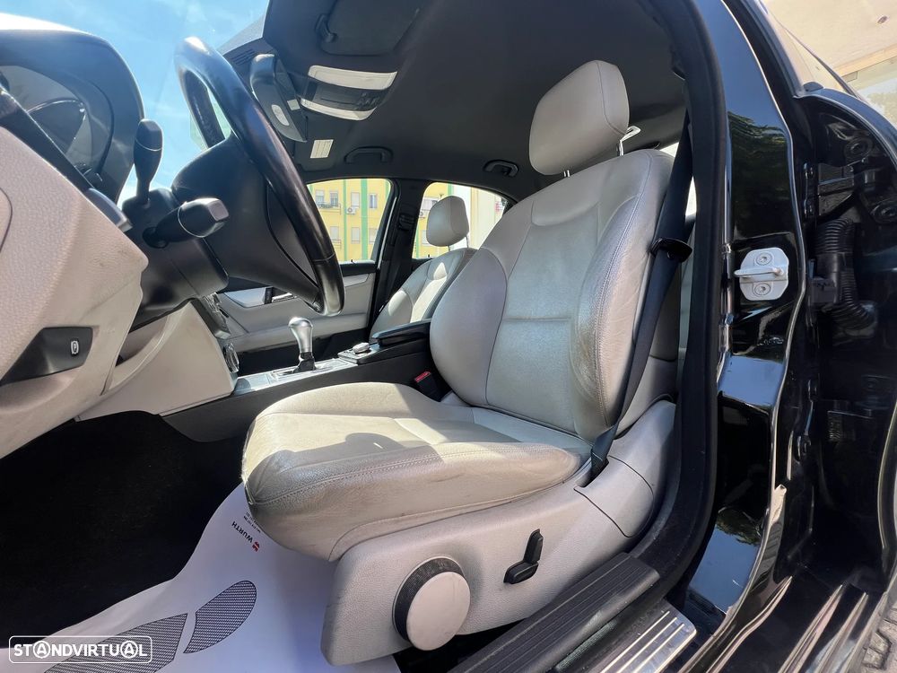 Mercedes-Benz C 250 - 13