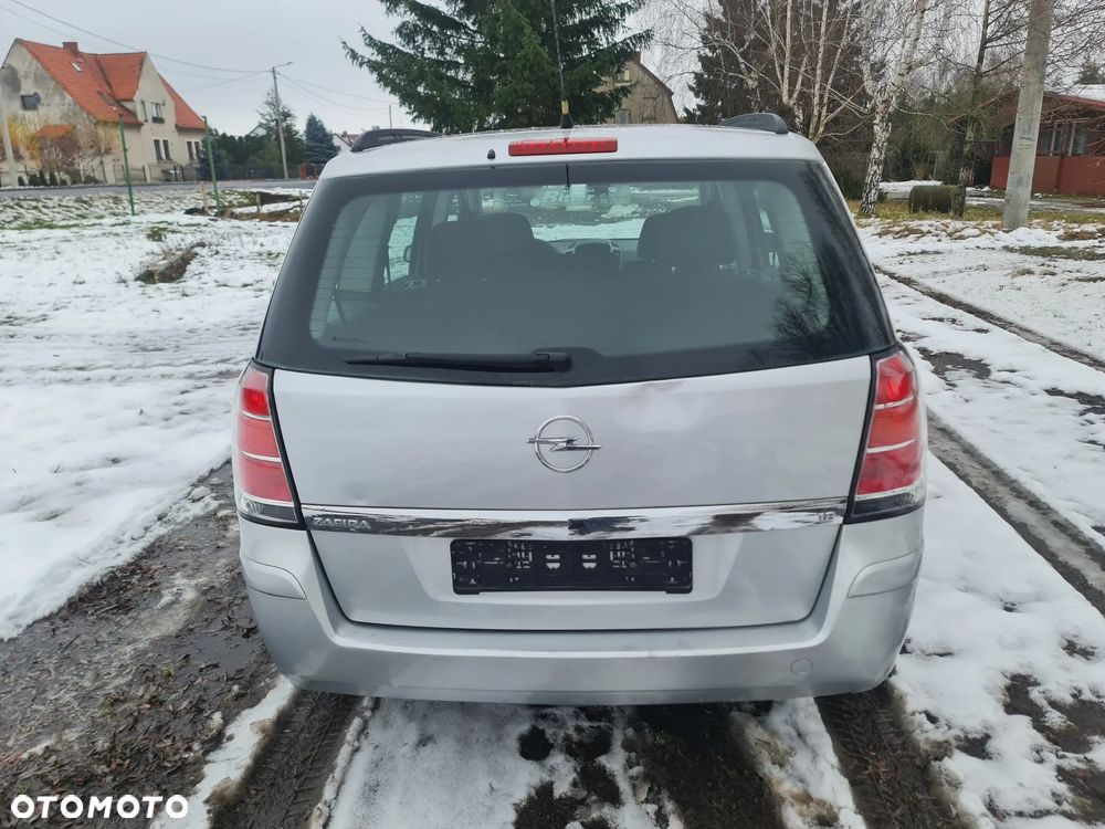 Opel Zafira 1.8 Family Plus - 3