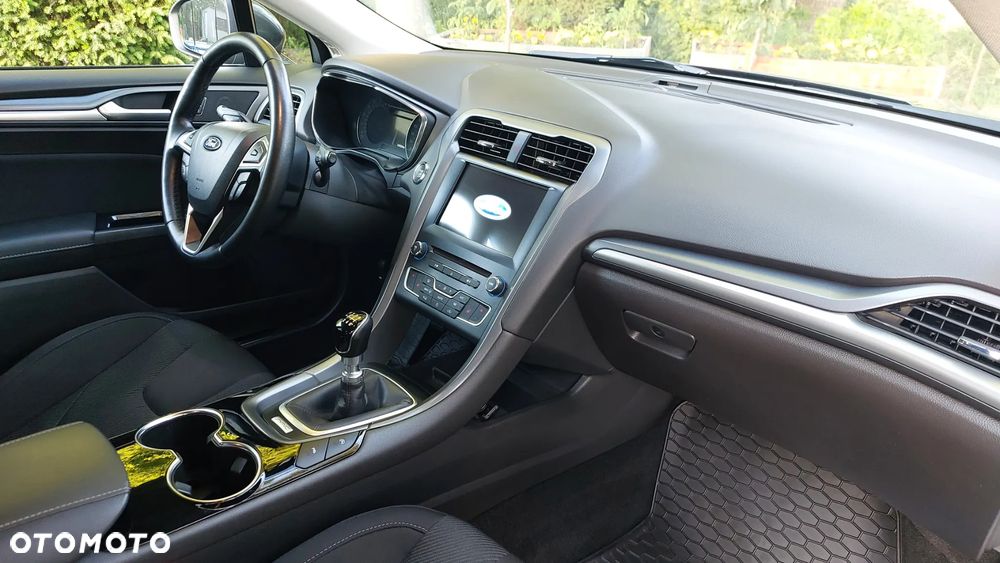 Ford Mondeo 2.0 TDCi Titanium - 10