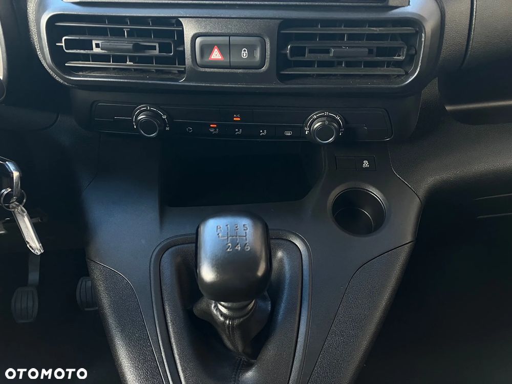 Toyota Proace City Verso 1.5 D-4D L1 Combi - 33