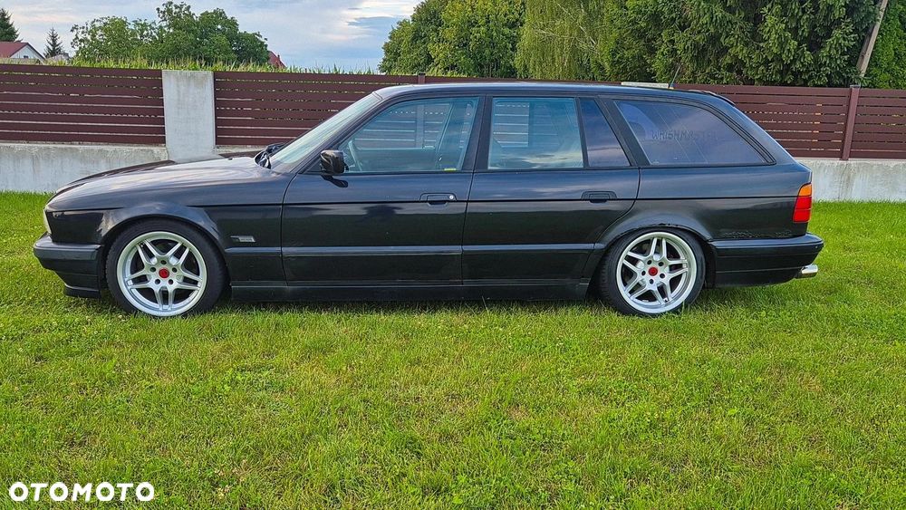 BMW Seria 5 540i - 21