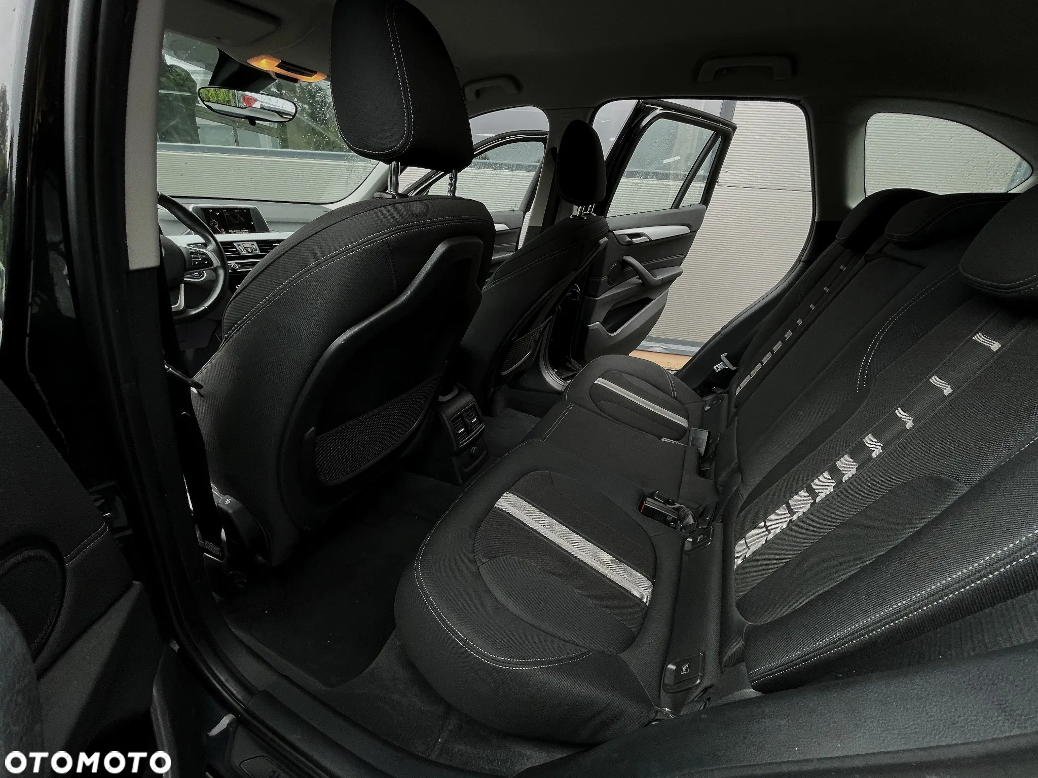 BMW X1 xDrive20i - 35