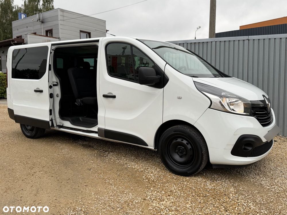 Renault Trafic Grand 1.6 dCi - 4