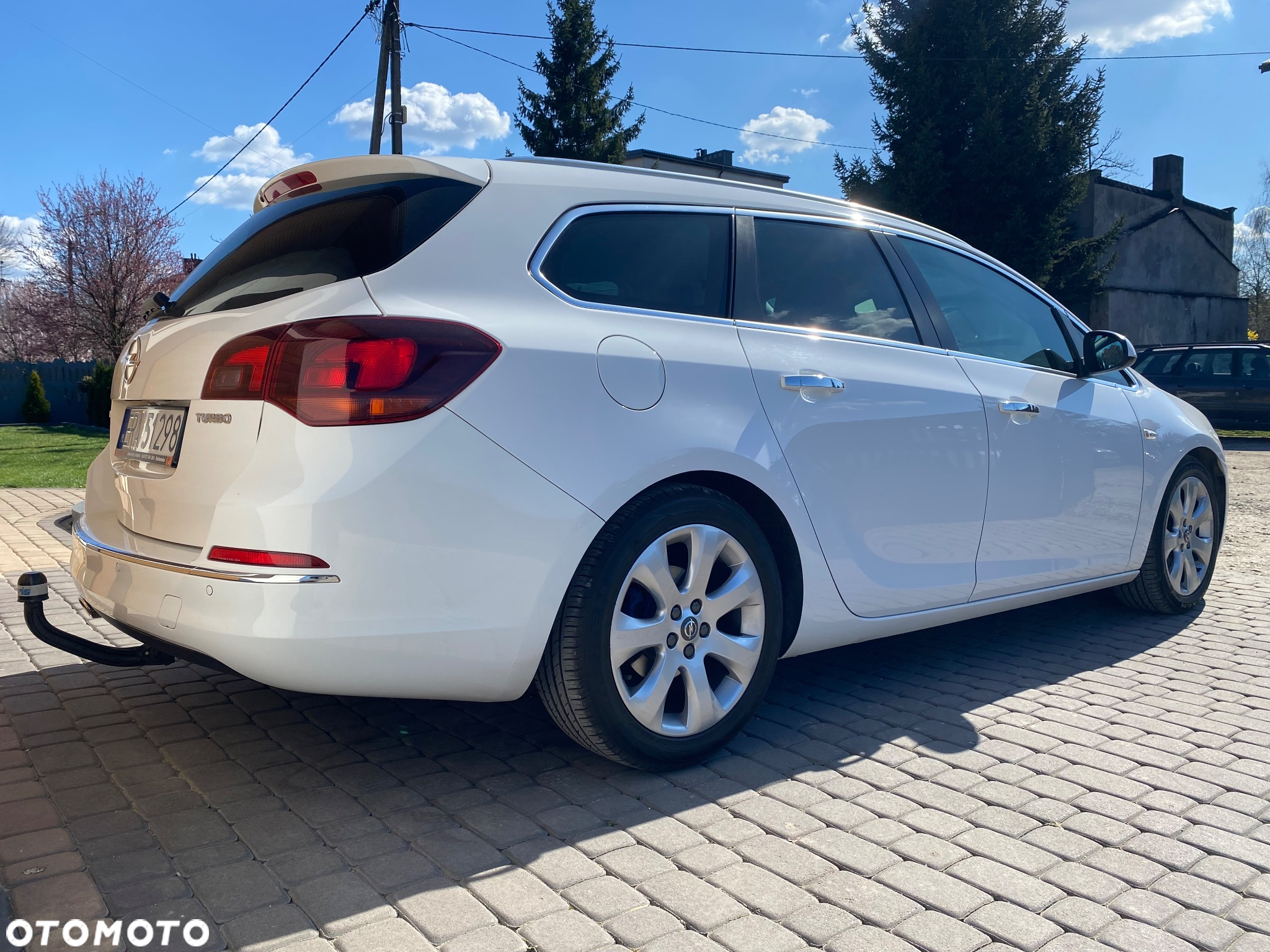Opel Astra IV 1.4 T Cosmo - 9