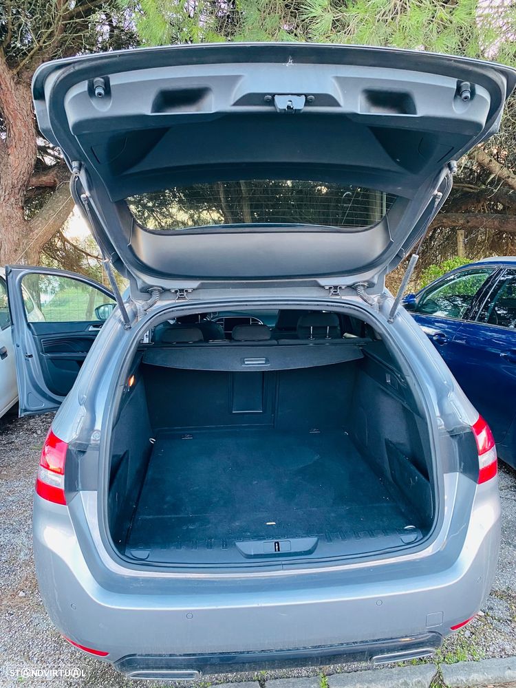 Peugeot 308 SW 1.5 BlueHDi GT EAT8 - 7