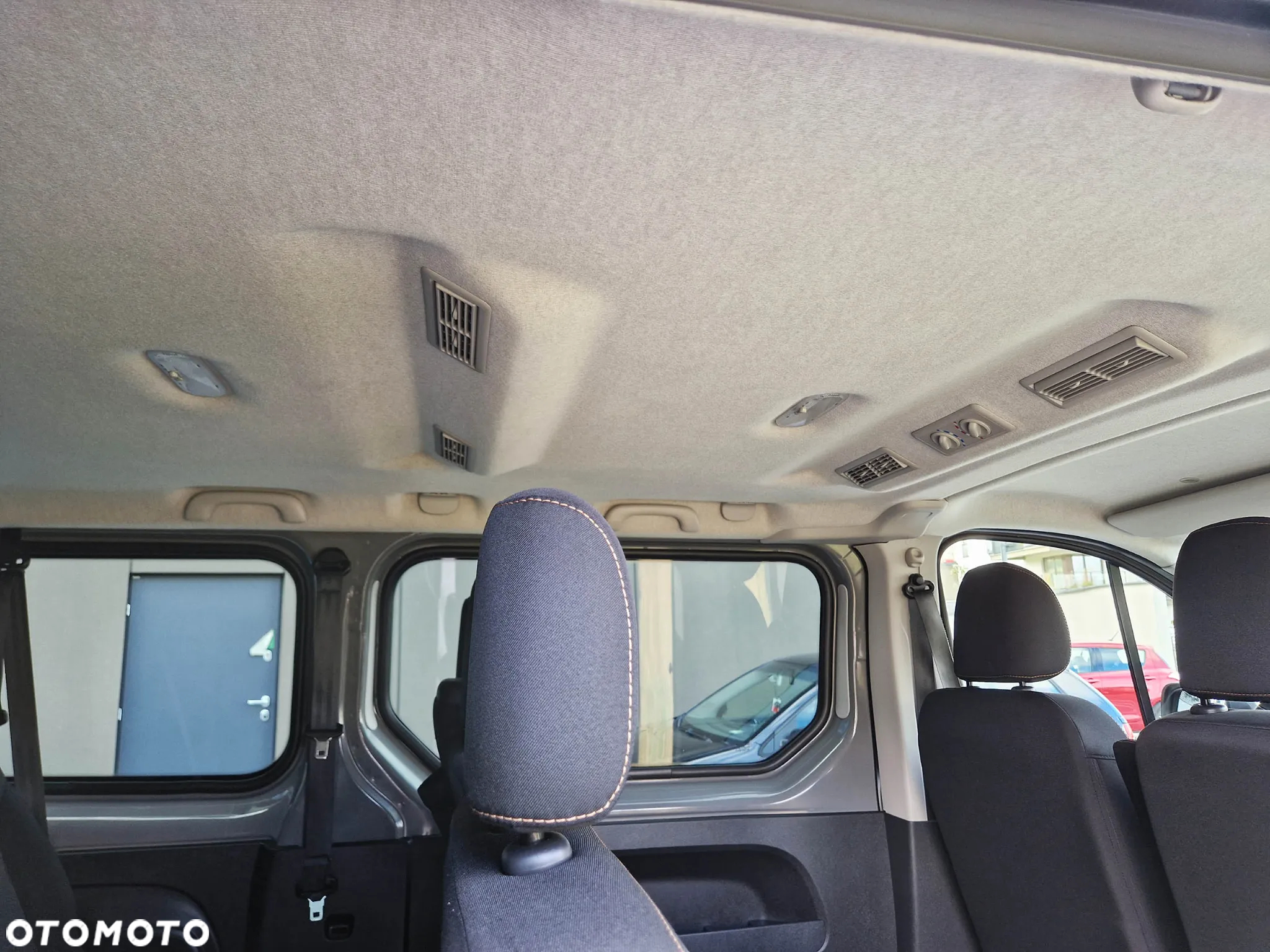 Renault Trafic Grand SpaceClass 1.6 dCi - 35