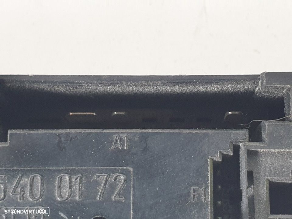 CAIXA RELÉS / FUSÍVEIS MERCEDES-BENZ CLASSE C 1998 - 2