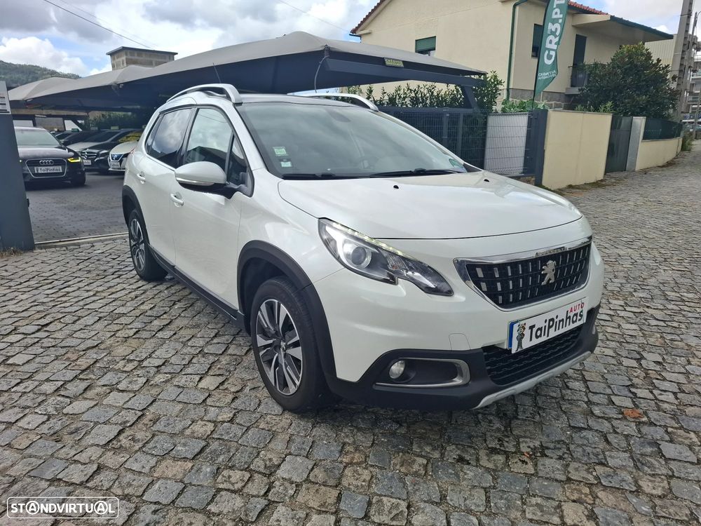 Peugeot 2008 1.2 PureTech Allure