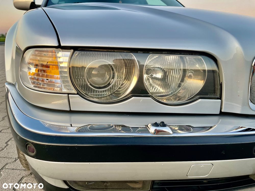 BMW Seria 7 735i L - 16