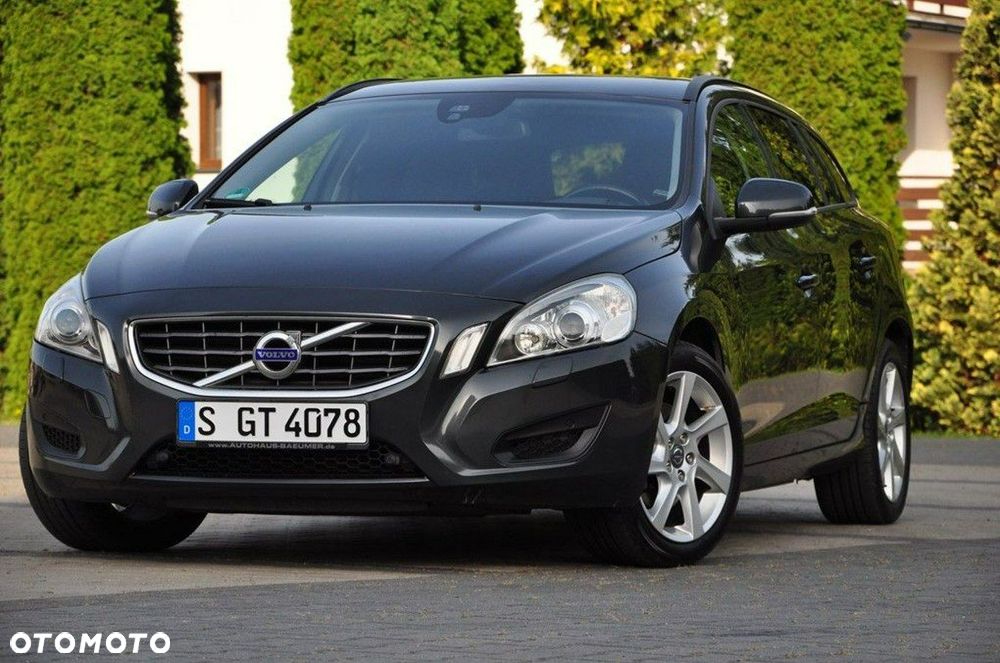 Volvo V60 D3 Momentum - 5