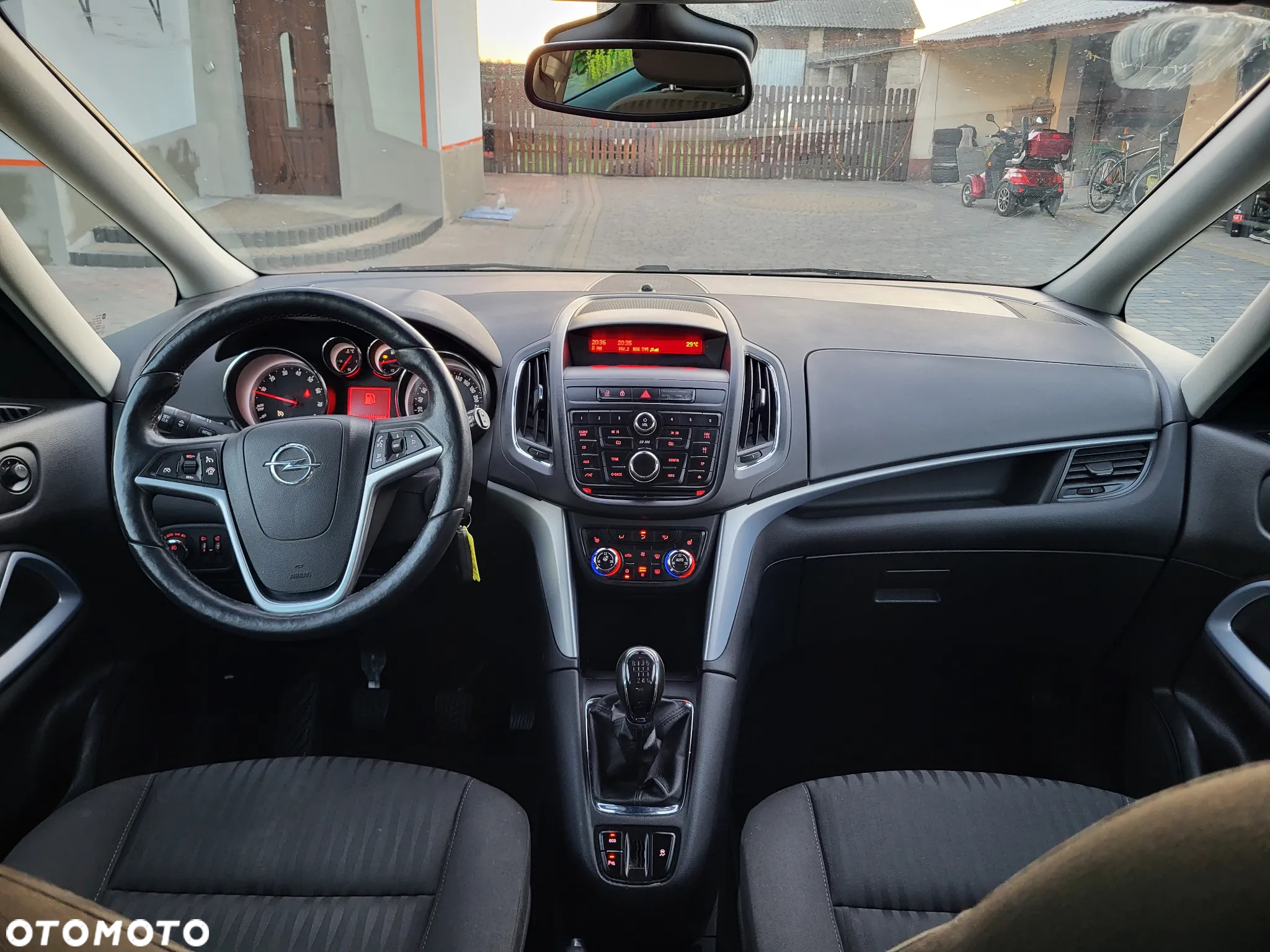 Opel Zafira 1.4 T Enjoy - 35