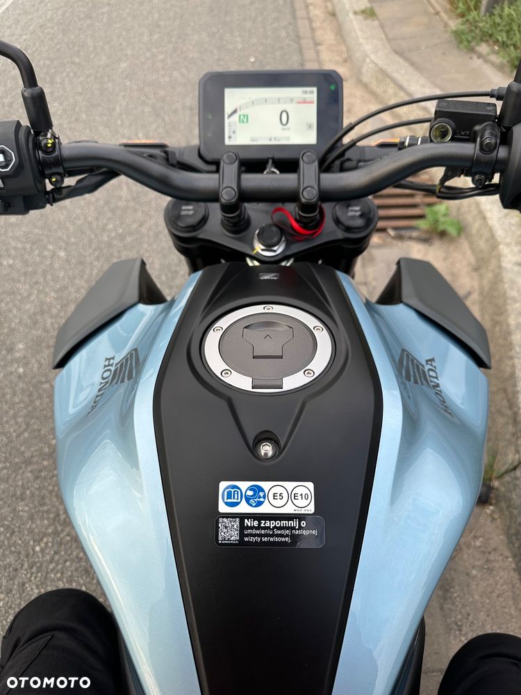 Honda CB - 9