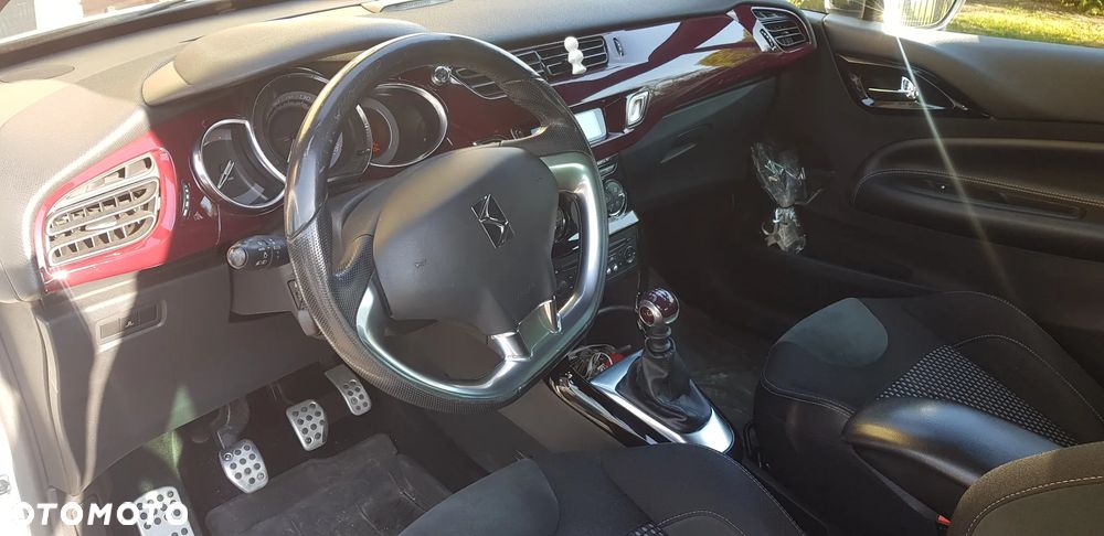 Citroën DS3 1.6 THP SportChic - 6