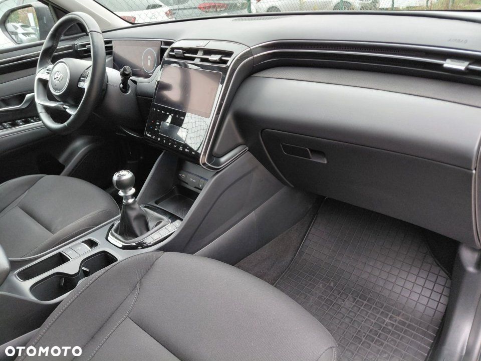 Hyundai Tucson - 16