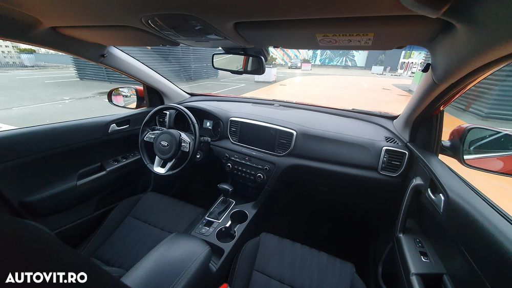 Kia Sportage 1.6 DSL MHEV 7DCT HP 4x2 Style - 6