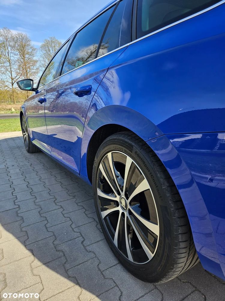 Skoda Superb 2.0 TDI DSG Premium Edition - 19