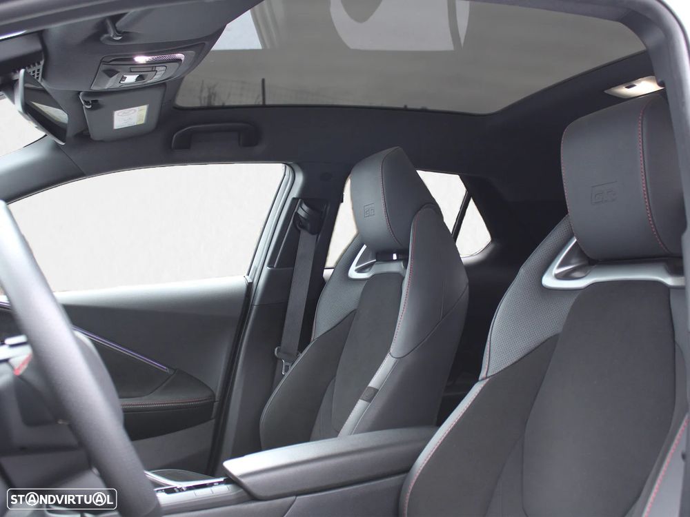 Toyota C-HR 2.0 HDF Plug-in GR Sport Premiere Edition - 19