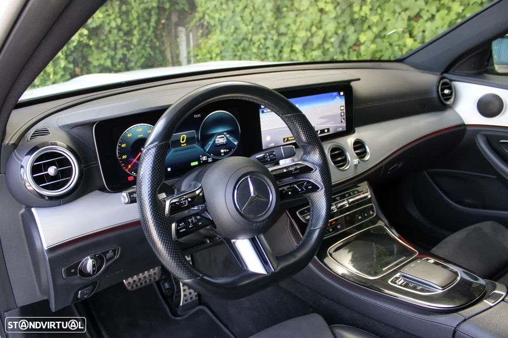Mercedes-Benz E 300 de AMG Line - 12