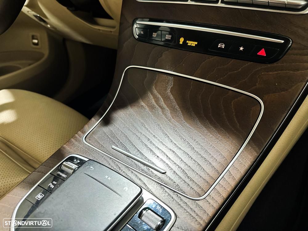 Mercedes-Benz GLC 300 e 4Matic 9G-TRONIC Edition AMG Line - 35