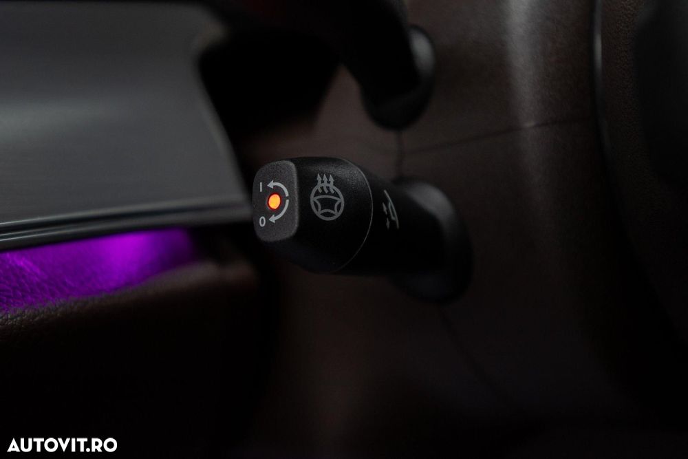 Mercedes-Benz CLS - 22