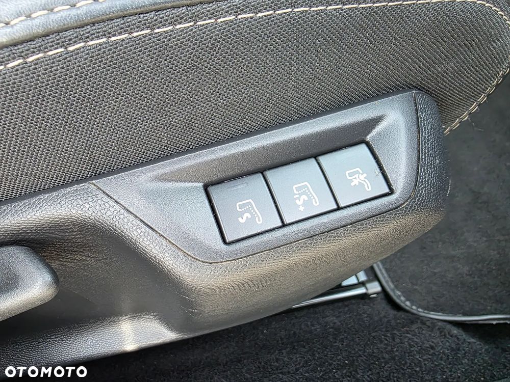 Peugeot 308 - 20