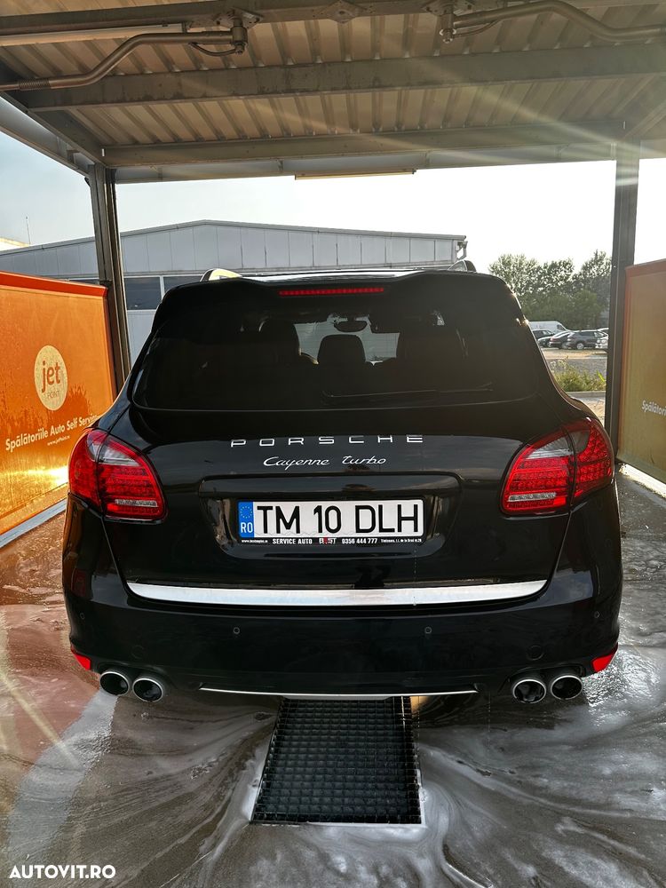 Porsche Cayenne Turbo V8 4.8L Aut. - 30