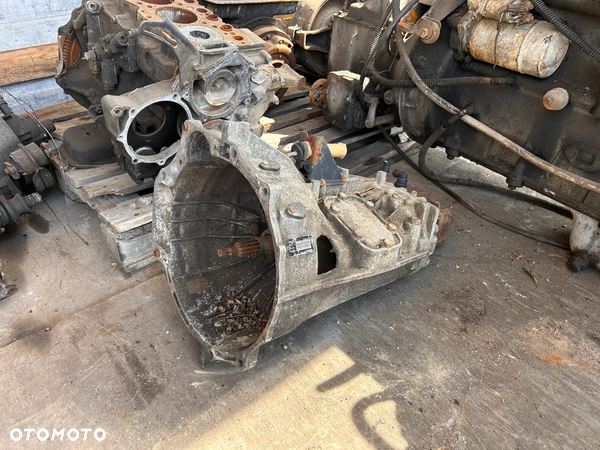 Skrzynia Iveco 2,3 HPI 8871859