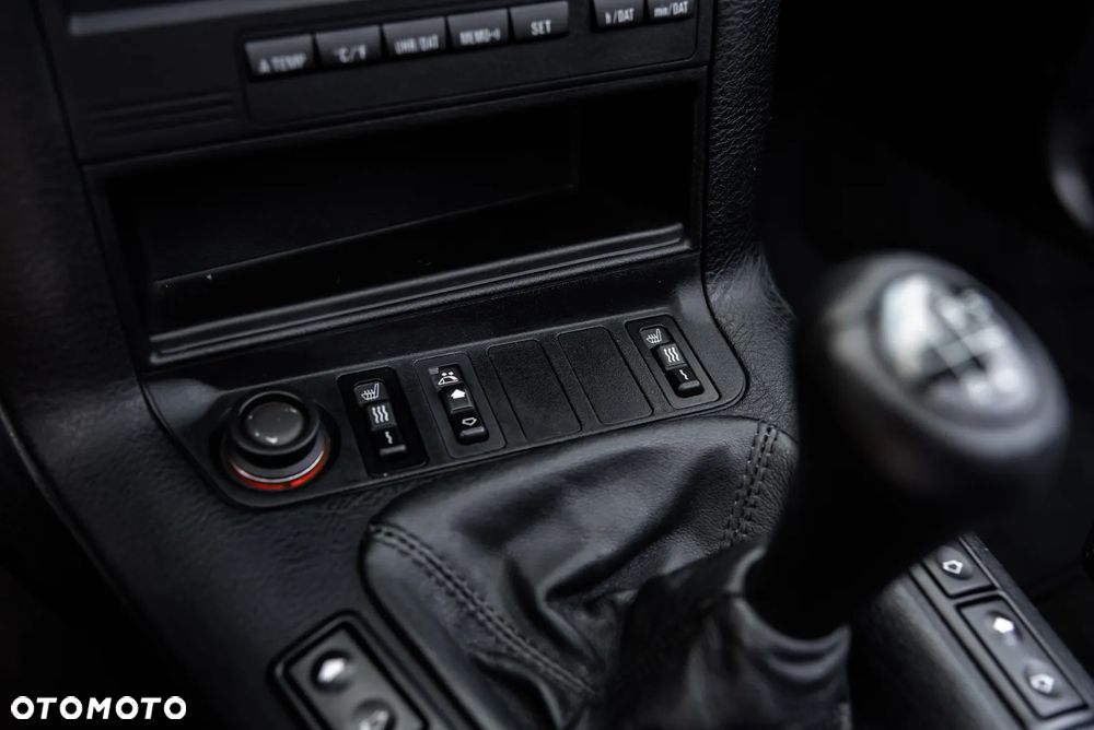 BMW Seria 3 - 34