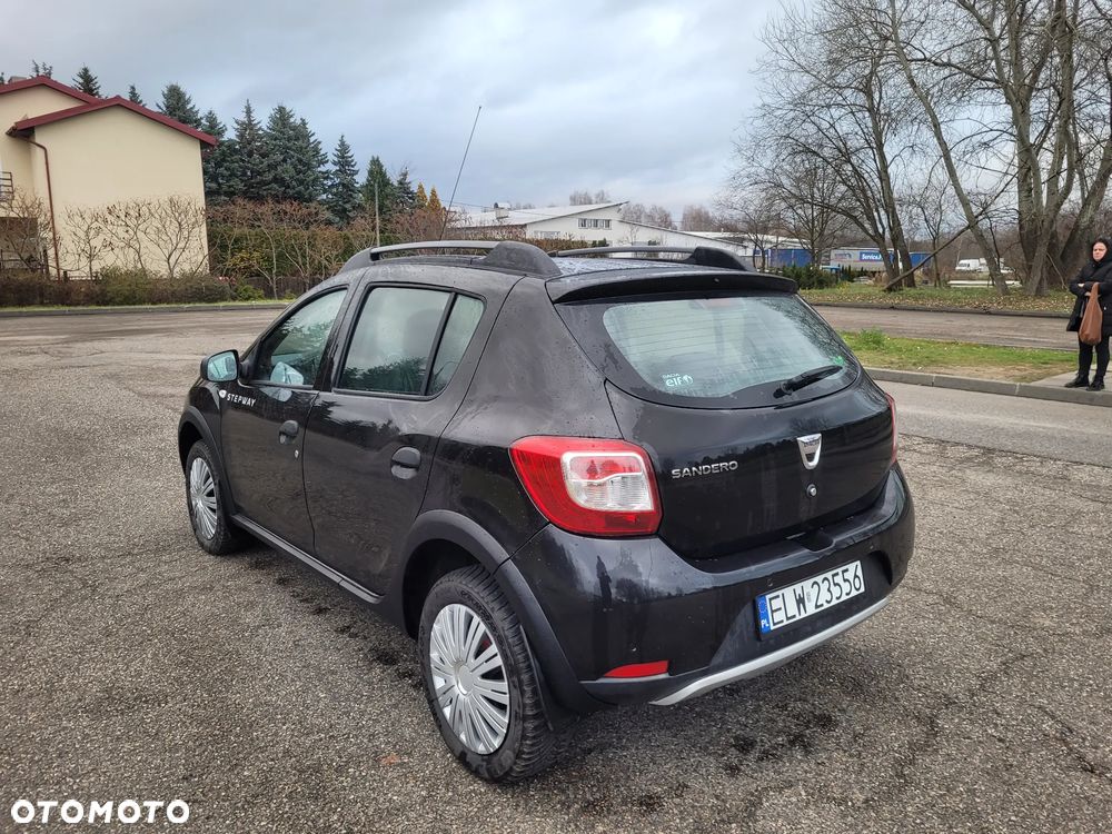 Dacia Sandero Stepway 0.9 TCe Laureate S&S - 6