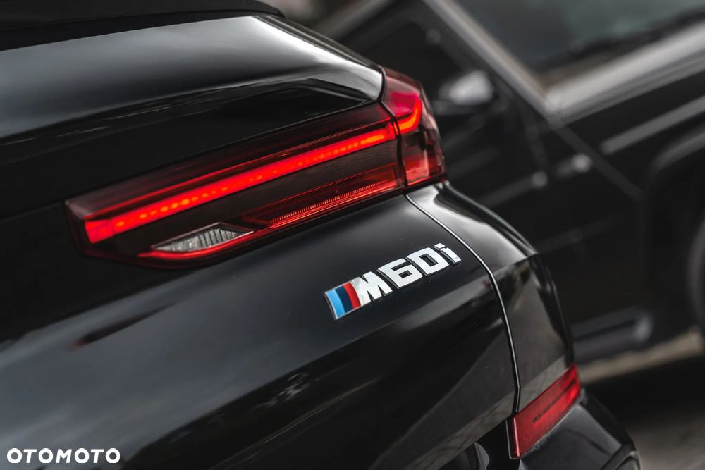 BMW X6 M60i xDrive - 18