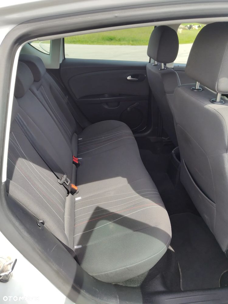 Seat Leon 1.6 TDI DPF Ecomotive Style Copa - 9