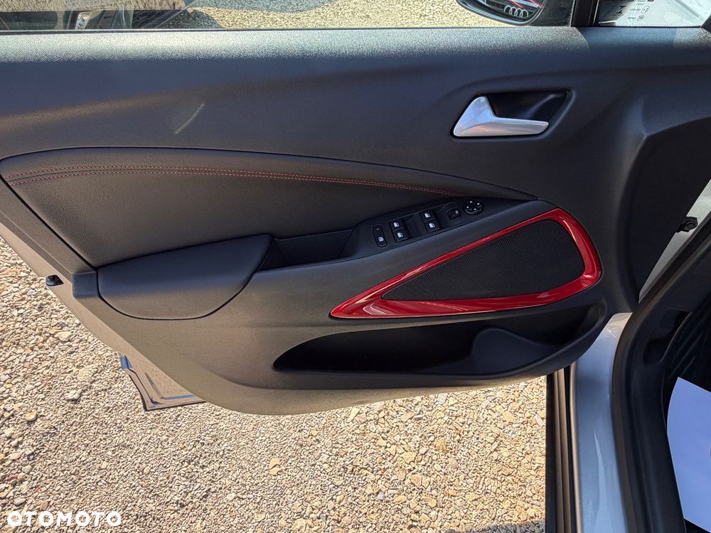 Opel Crossland X 1.2 Start/Stop Automatik 120 Jahre - 16